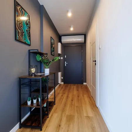 Panorama Capital Sophie - 19 Pietro 아파트 제수프